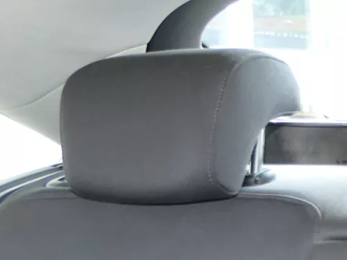 1x Audi A58 T Kopfstütze hinten rechts oder links schwarz /soul