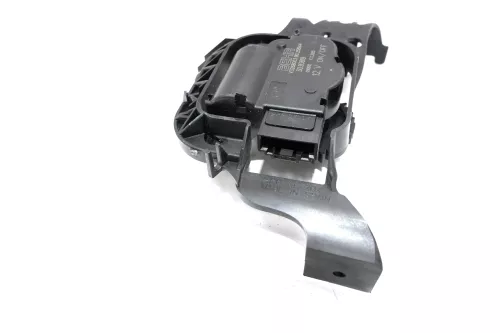 Polo 6R 6J Stellmotor für Umluftbetriebsmöglichkeit manu Klimaanlage 6R1907511A (106835)