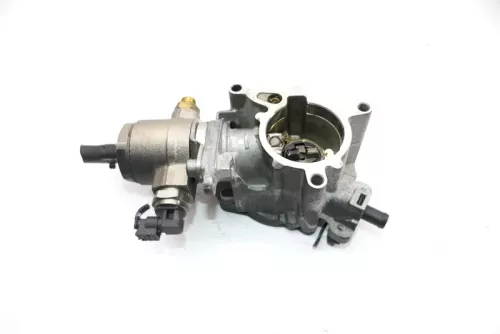 VW Golf Touran Tiguan Benzinpumpe 06J127025J Benzin 2,0 TFSI CCZB ## (124032)
