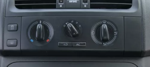 Skoda Fabia 5J Klimabedienteil Bedienteil 5J0820045C manuelle Klimaanlage