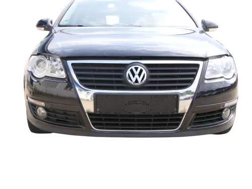 Passat 3C Kombi Stoßstange vorne Stoßfänger mit Grill und Parksen schwarz LC9X