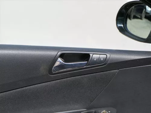 VW Passat 3C Variant 1x Türverkleidung Verkleidung Tür vorne links schwarz (186485)