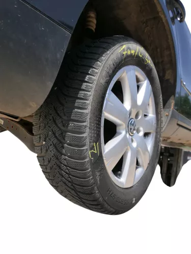 2x VW Sharan NUR Reifen 215/55 R16 97V Winterreifen ca. 6,5-7mm (186491)
