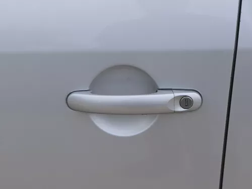 VW Touran 1T 1T3 Tür vorne links Fahrertür silber LA7W -OHNE Anbauteile - ROST (186546)