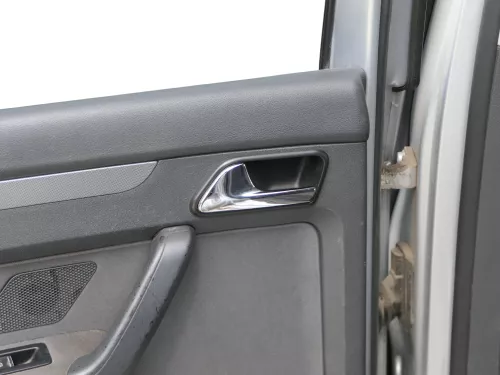 VW Touran 1x Türverkleidung Verkleidung Tür hinten links anthrazit (186557)