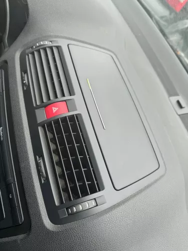 Skoda Octavia 1Z Mittelkonsole Verkleidung Lüftungsdüse Klappe Abdeckung mitte (125299)