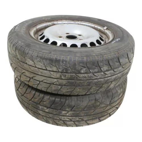 2x VW Golf 6 Caddy 195/65 R15 91V Sommerreifen Felgen 6jx15H2 ET47 ca. 5mm (128698)