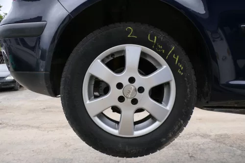 4x Golf 4 Bora Alufelgen Felgen 195/65 R15 Winterreifen CMS KBA 45286 KEINE REIF (180861)