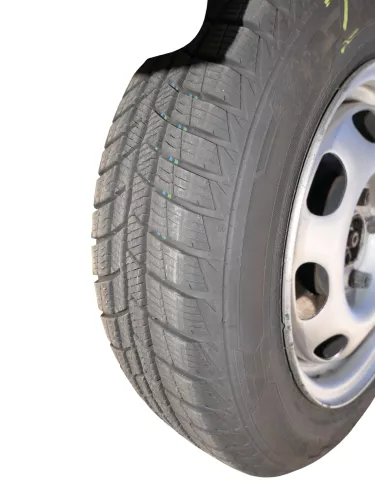 4x VW Polo 6N Lupo Winterreifen155/70 R13 75T Reifen 4,5jx13 ET38 Felgen 7-8mm (186585)