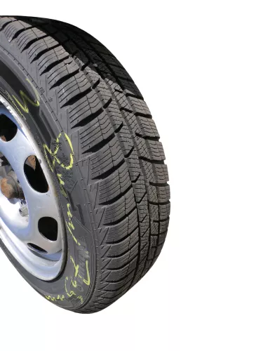 4x VW Polo 6N Lupo Winterreifen155/70 R13 75T Reifen 4,5jx13 ET38 Felgen 7-8mm (186585)