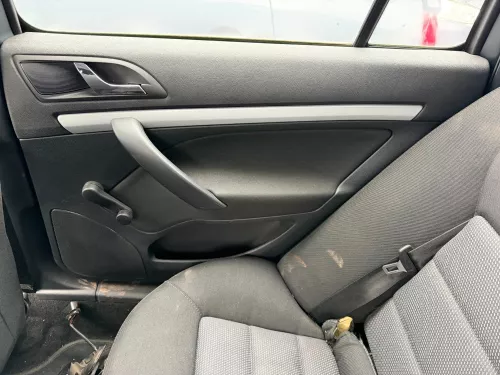 1x Octavia 1Z Kombi Türverkleidung Verkleidung Tür hinten rechts schwarz onyx