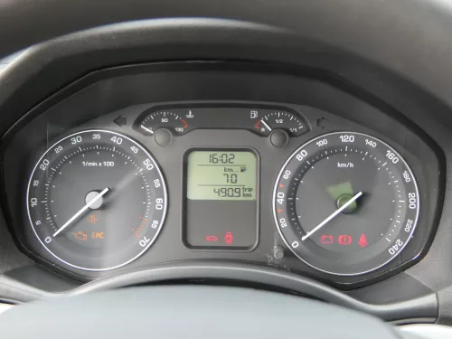 Skod Octavia 1Z Tacho Tachometer Kombiinstrument 1Z0920812B Benzin BLF 194.000km (186604)