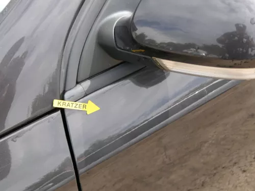 VW Passat 3C Kombi o. Limous Tür vorne links Fahrer schwarz LC8X -ohneAnbauteilr (186672)