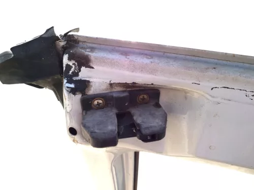 VW T4 Heckschloß Schloß oben links /rechts an der Flügeltür Fanghaken 701827162