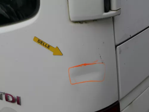 VW T5 Facelift T6 Flügeltür Klappe hinten rechts weiß R902 mit Scheibe (186898)