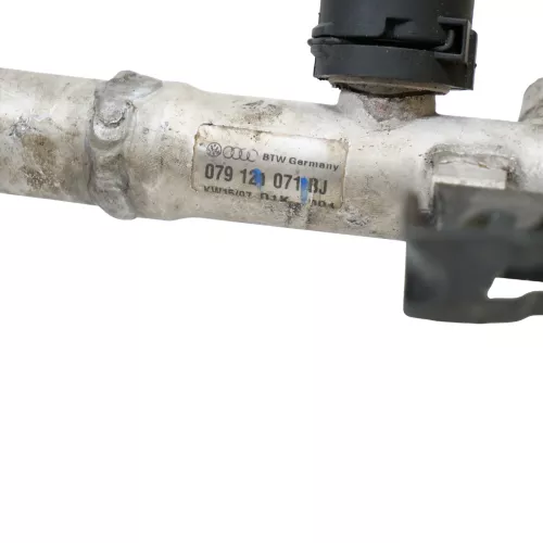 Audi A6 4F Kühlrohr Rohr Leitung Wasserschlauch Kühlwasserschlauch 079121071BJ (187162)