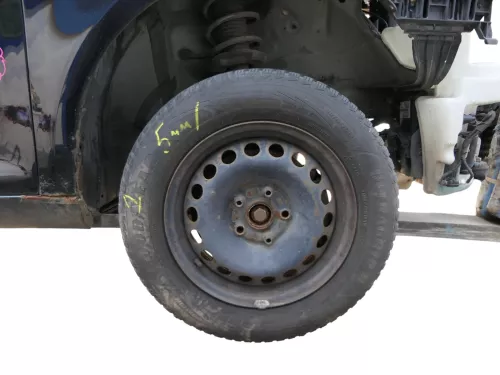 4x VW Golf 6 Plus 5M 195/65 R15 91T Winterreifen M+S Felgen Reifen M&S  ca.5-6mm (187229)
