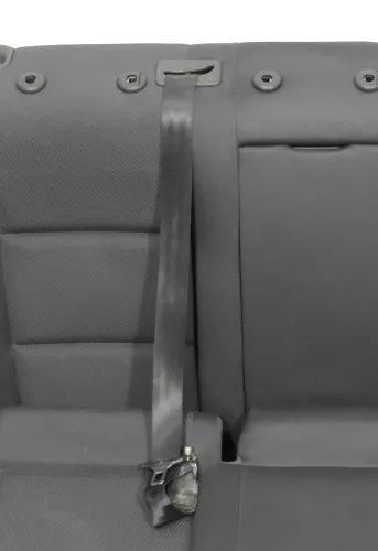Audi A4 B6 B7 8E Sitz Rückbank Rücksitzbank hinten links 3-Punkt-Gurt schwarz (187241)