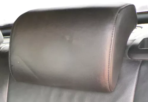 1x A3 8P Kopfstütze hinten (rechts oder links) schwarz Leder Sportback 4-Türe
