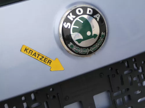 Skoda Roomster 5J Heckklappe hinten Kofferraumklappe mit Scheibe blau LF5Y (187364)