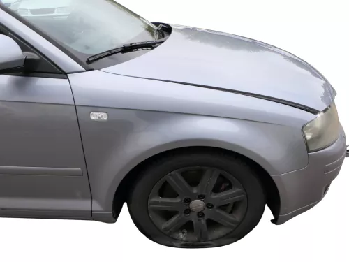 Audi A3 8P Kotflügel vorne rechts Sportback grau LY7J