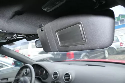 Audi A3 8P Sonnenblende rechts vorne 8P0857552A schwarz beleuchtet (179518)
