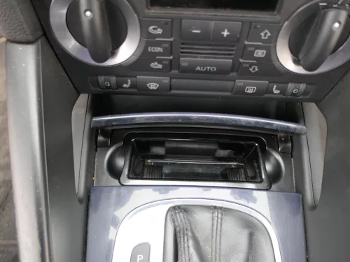 Audi A3 8P Aschenbecher Aschen Becher 8P0857951 soul - blau (187541)