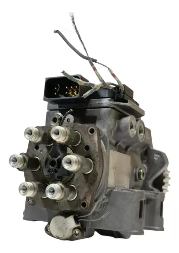 Audi A6 A4 8E Einspritzpumpe 2,5 TDI Motor 059130106L BAU AKE --- DEFEKT (187515)