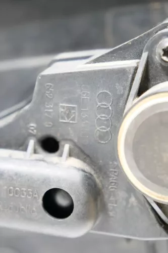 A4 8E A6 4F Ansaugbrücke Saugrohr AUK BKH 3,2 FSI Benzin 06E133210K (187583)