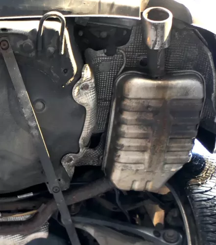 1x A4 8E 8H B7 Cabrio Auspuff Endschalldämpfer rechts hinten 2,4 8H0253609CL (200501)