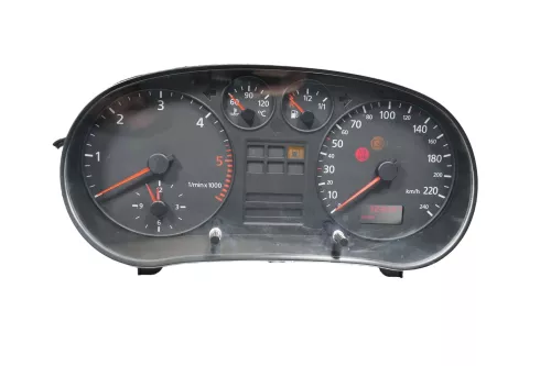 Audi A3 8L Tacho Tachometer Kombiinstrument 8L0919860D 323.000km TDI Diesel