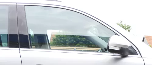 VW Tiguan 5N vorne rechts Fenster Scheibe in Tür Fensterscheibe