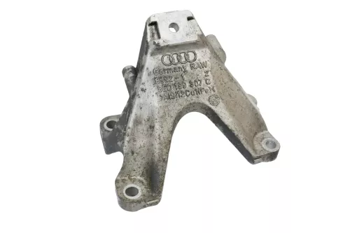 Audi A4 8E Stütze Motorhalter links 3,2 FSI AUK BKH 8E0199307Q