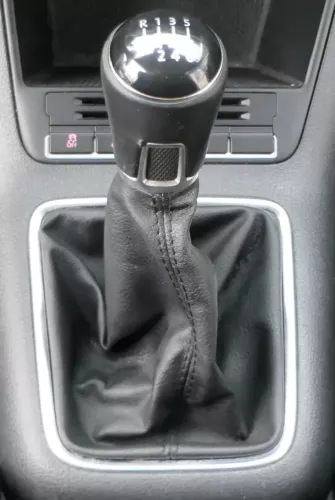 VW Tiguan 5N Schaltknauf Schaltsack Schaltung Schaltknüppel 6-Gang Leder