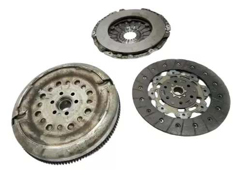 VW Golf 7 Tiguan 5N Zweimassenschwungrad Kupplung TDI CRKB A (200625)