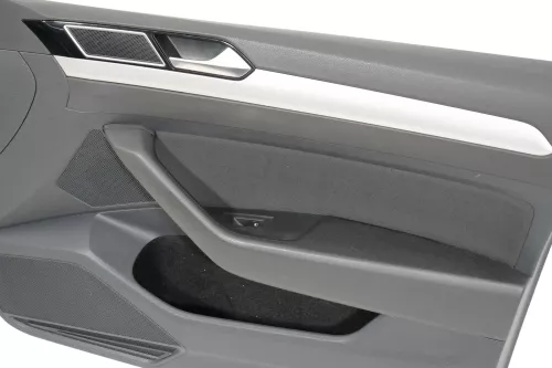 Passat 3C 3G B8 Türverkleidung Verkleidung Tür vorne rechts schwarz (200649)