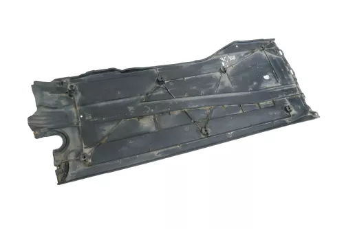 Passat 3C B8 Unterbodenverkleidung Verkleidung links unten Abdeckung 3Q0825505 (200675)