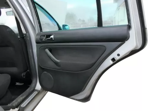 1x VW Golf 4 1J Kombi Türverkleidung Verkleidung Tür hinten rechts schwarz (200820)