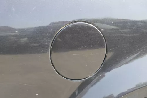 VW Passat 3B Kombi Tankdeckel Klappe Tankklappe Deckel Tank schwarz LC9Z