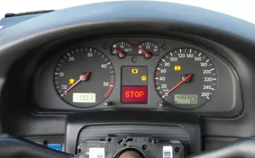 VW Passat 3B Tacho Tachometer Kombiinstrument 430.000km 3B0920822A 1,9 TDI AJM (200859)