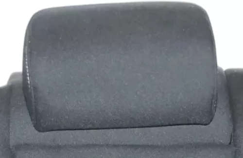 1x VW Passat 3C B7 Kopfstütze Sitz Sitze hinten in Mitte mittig  schwarz