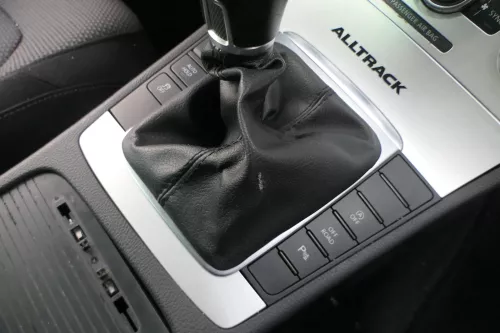 VW Passat 3C B7 6-Gang Schaltknauf Schaltsack Schaltung Schaltknüppel original (200881)