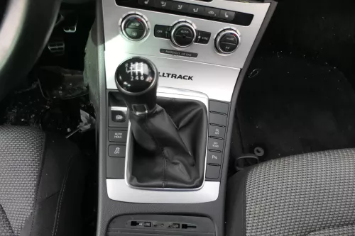 VW Passat 3C B7 6-Gang Schaltknauf Schaltsack Schaltung Schaltknüppel original (200881)
