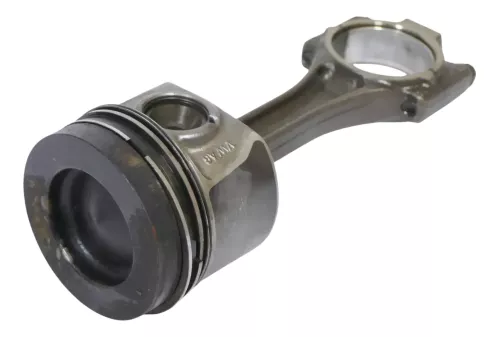 VW Passat 3C B7 Golf Kolben mit Pleuel Motor 2,0 TDI CFFB CFHB (200891)