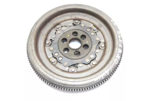 VW Touran Golf 5 Schwungrad Automatik Zweimassenschwungrad BLS BXE BKC 1.9 TDI