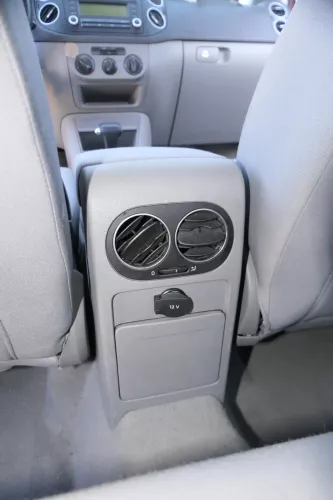 Golf Plus 5M Mittelarmlehne Armlehne Lehne Mitte Original verschiebbar - grau (200984)