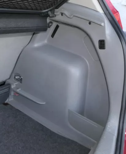 VW Golf Plus 5M Abdeckung Verkleidung Kofferraum hinten rechts 5M0867427L grau