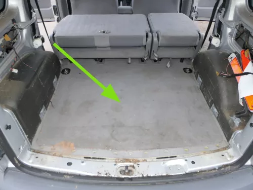 VW Caddy 2k Teppich Innenraumteppich Innen hinten Boden Bodenbelag grau