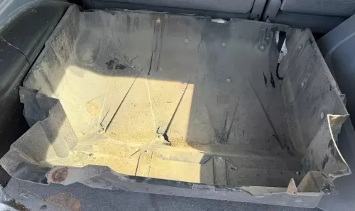 VW Caddy 2K Erdgas Gas Abdeckung 2K0201973D für Gastank vorne (201061)