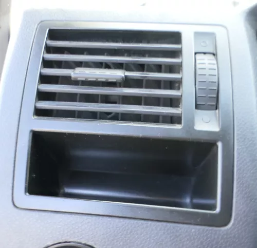 VW T5 Lüftungsdüse Düse Lüftung vorne links 7H1819203A 7E0819203H